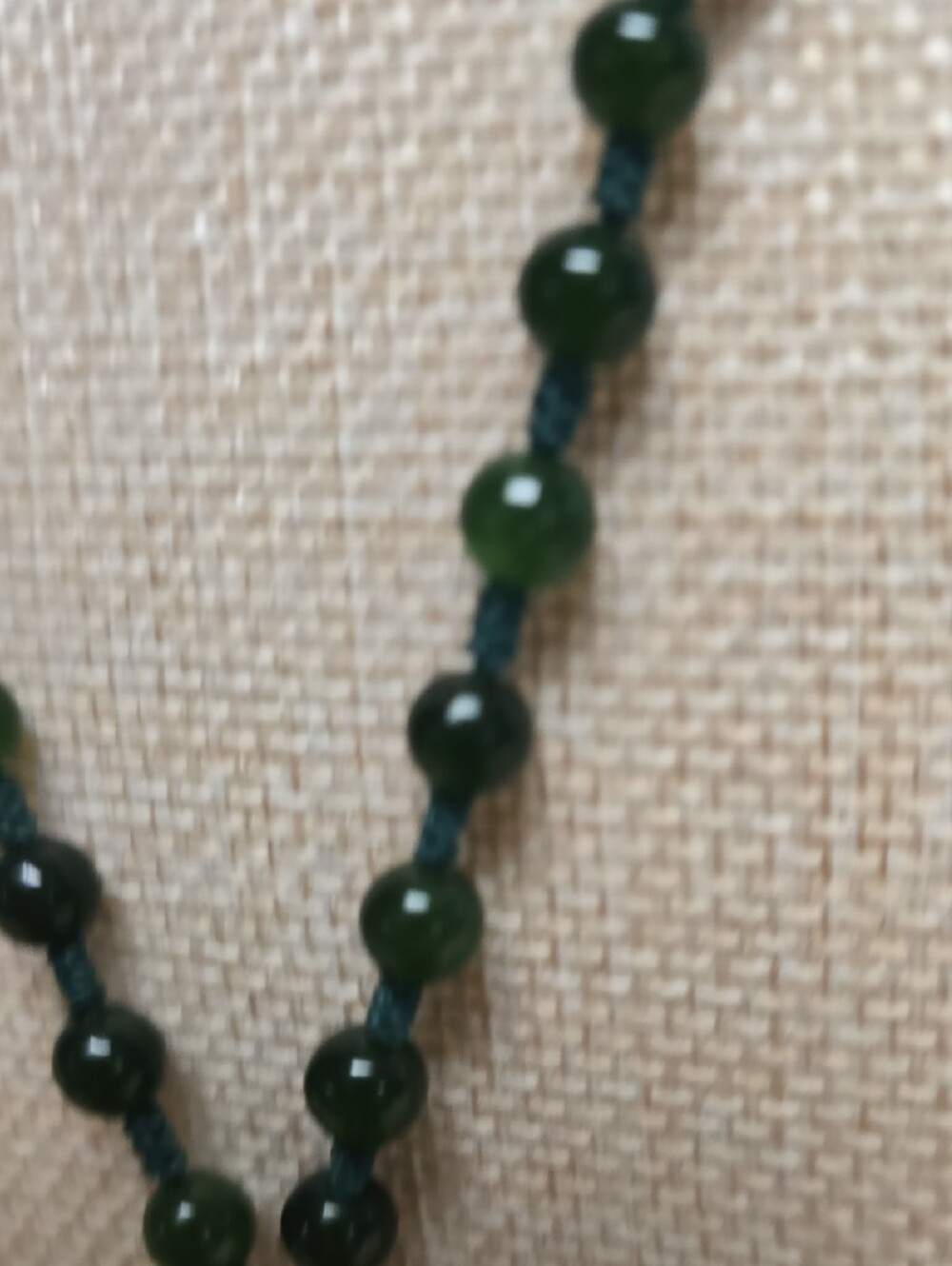 Faux Jade Dragon Pendant W/ Nephrite Jade Beaded Necklace - Picture 4 of 12